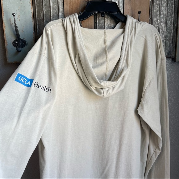 LA Dodgers Hoodie Tee - Picture 5 of 6